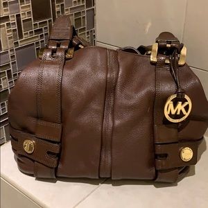 Beautiful Leather Michael Kors Handbag